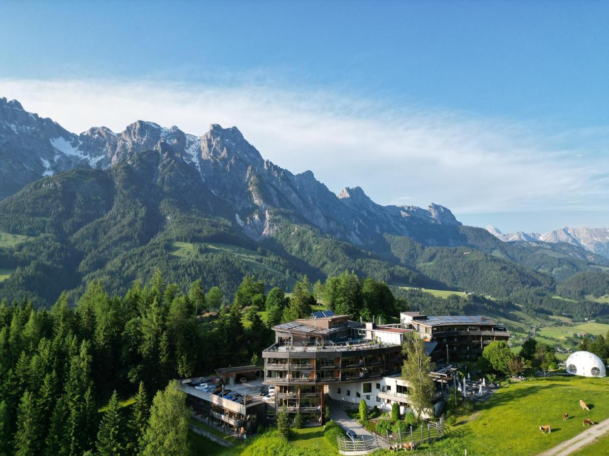 Holzhotel Forsthofalm Leogang Exterior photo