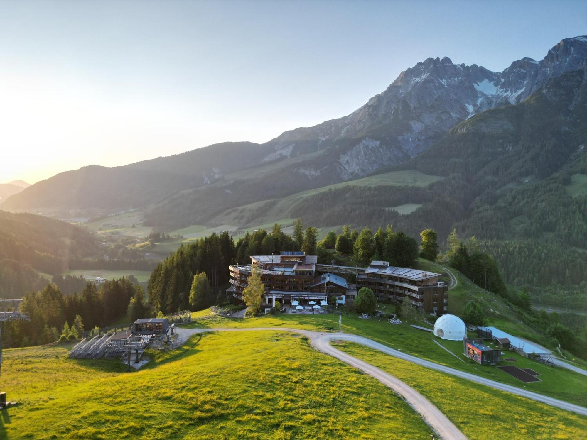 Holzhotel Forsthofalm Leogang Exterior photo