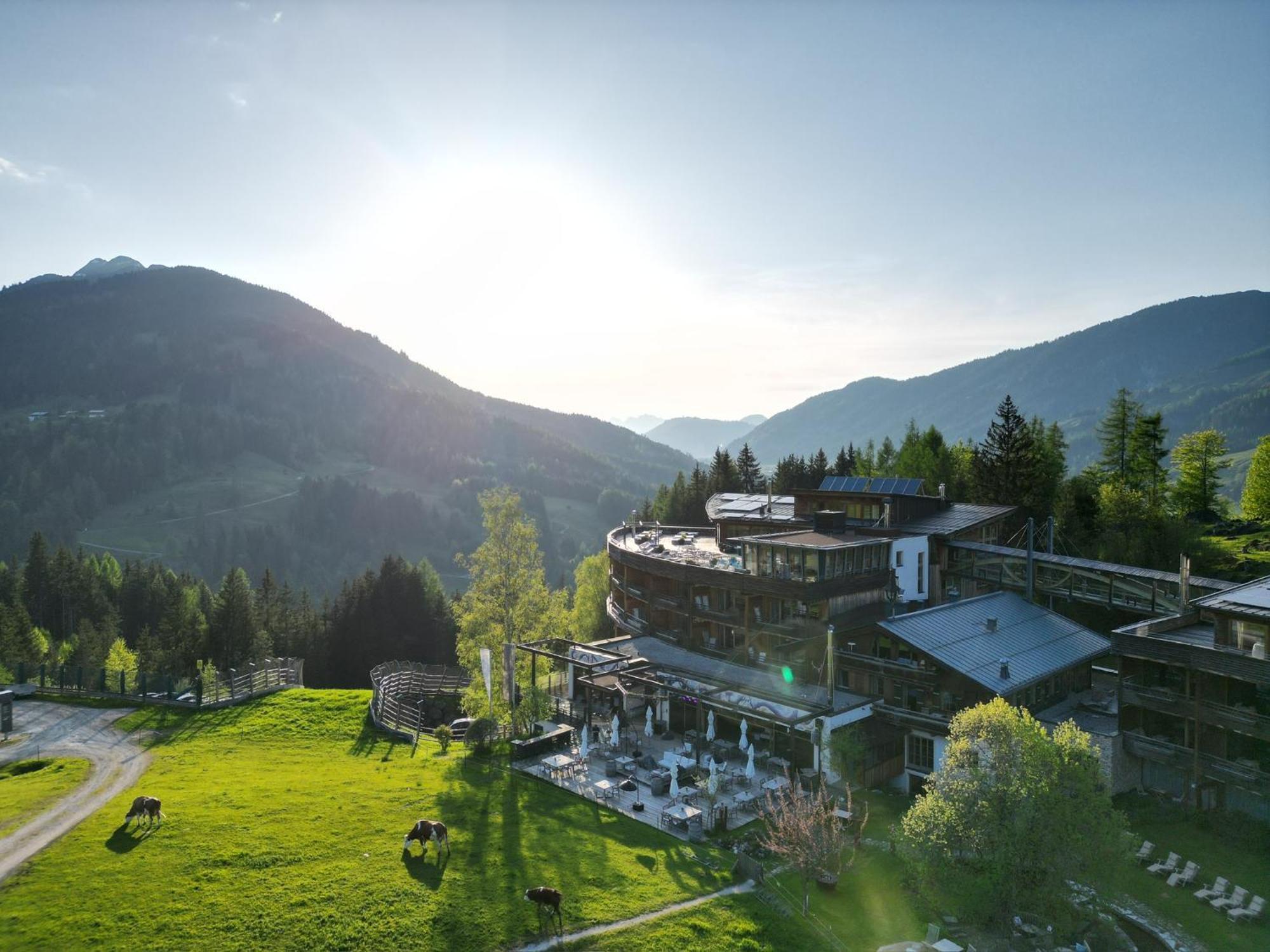 Holzhotel Forsthofalm Leogang Exterior photo