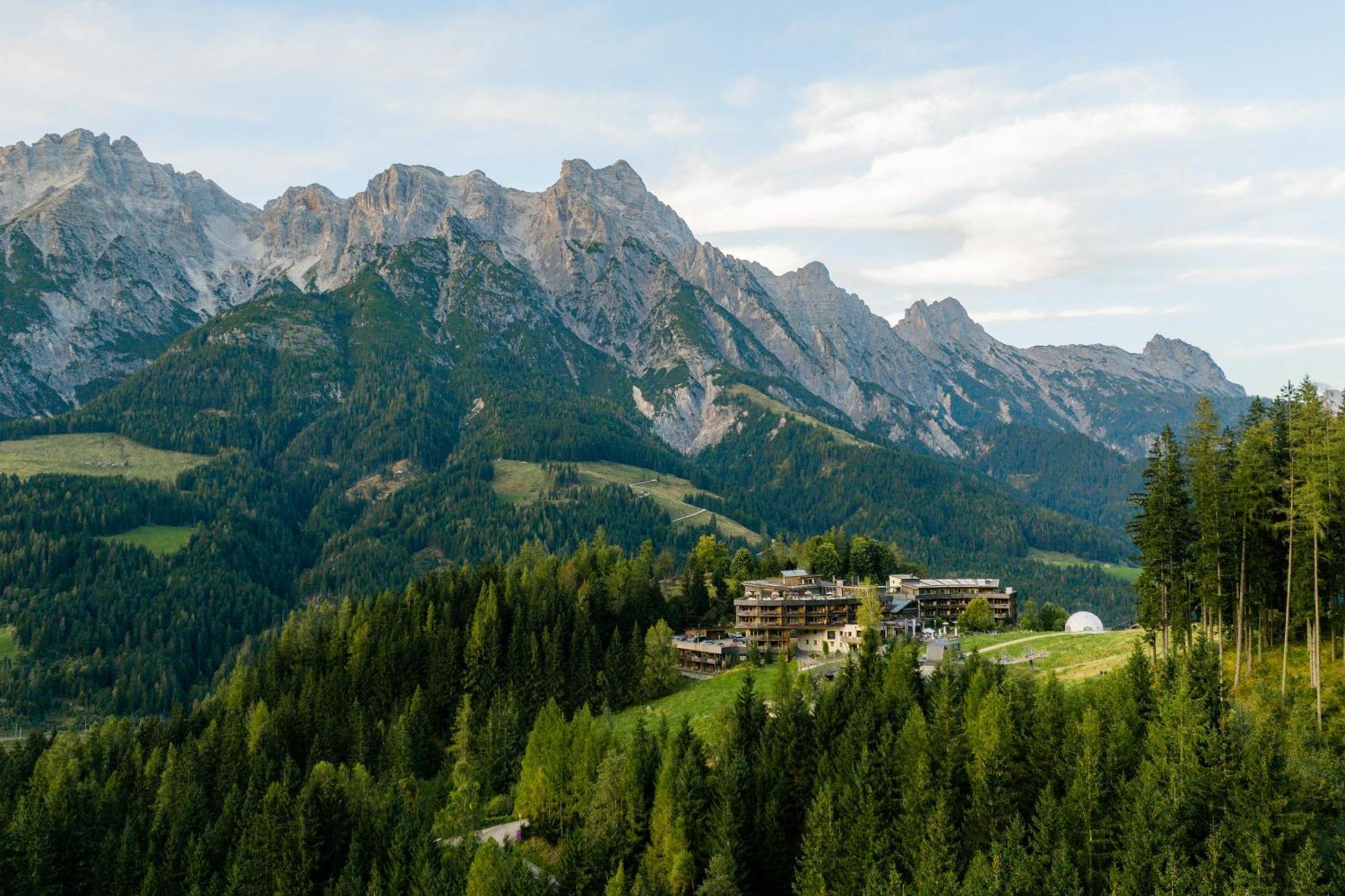 Holzhotel Forsthofalm Leogang Exterior photo