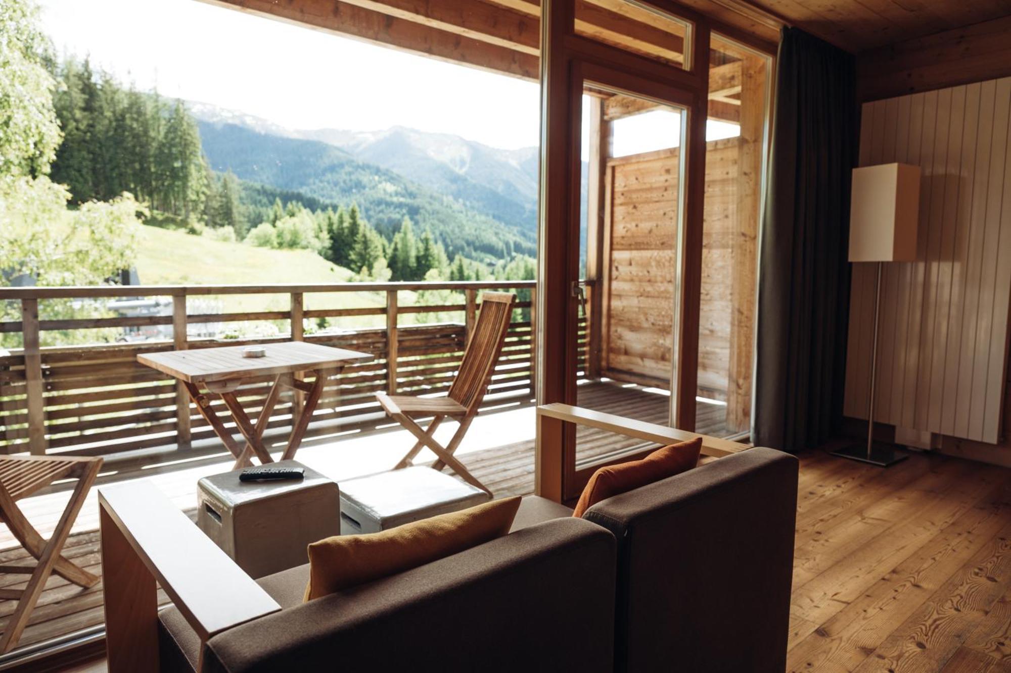 Holzhotel Forsthofalm Leogang Exterior photo